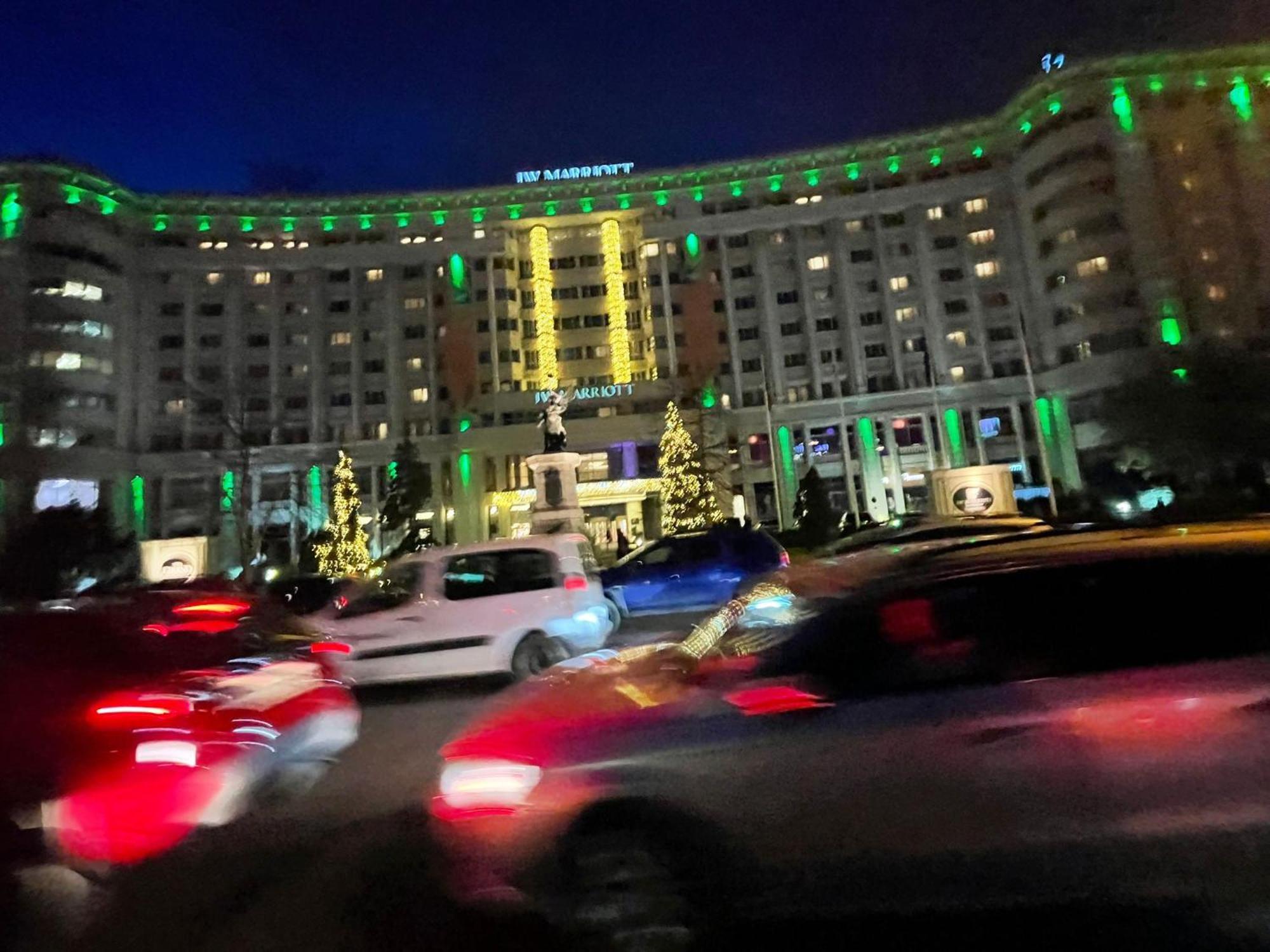 Apartament Zona Marriott-Palatul Parlamentului Bukarest Kültér fotó